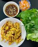 Bánh khoai tôm chiên