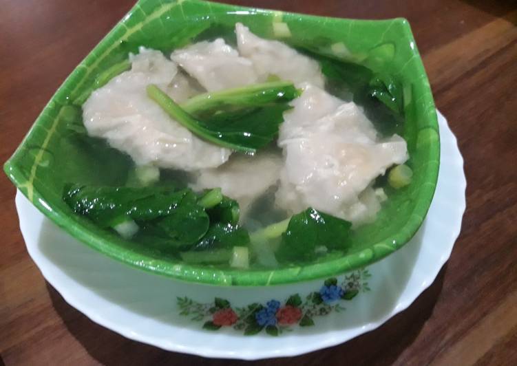 Resep Sup Ayam Pangsit yang Enak Banget