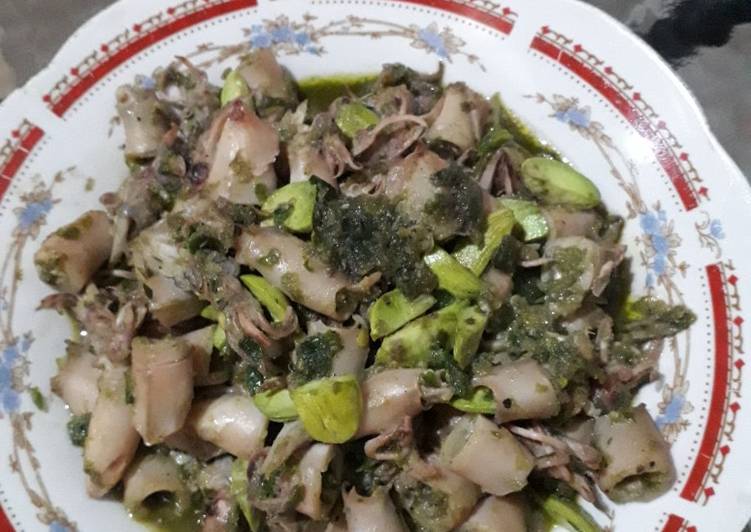 Cumi Asin Pethai Cabe Ijo