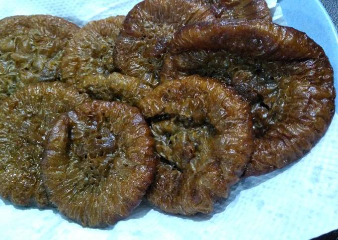 Kue cucur gula merah