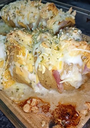 Una foto de Patata asada rellena