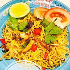 Very quick-Simple Fried Springy 🍝 Noodle A picture of Very quick-Simple Fried Springy 🍝 Noodle.