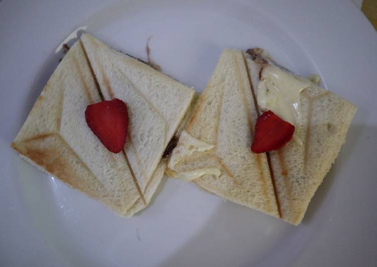 Roti panggang mozarella snack anak 2tahun keatas