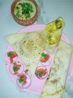 मसाला डोसा(Masala dosa recipe in Hindi) रेसिपी मुख्य फोटो