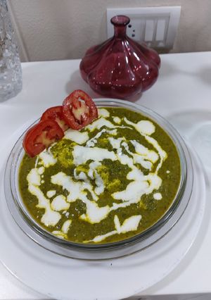 A picture of Creamy Spanish paneer.