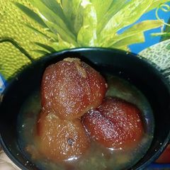 A picture of Bread gulab jamun.