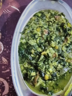 மணத்தக்காளி கீரை பாசிப்பருப்பு கூட்டு(keerai koottu recipe in tamil) செய்முறை முக்கிய புகைப்படம்