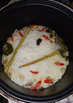 Foto resep Nasi Liwet Magicom Praktis (Wangi Sedap & Nikmat)