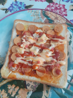 Foto resep Pizza roti tawar sosnet