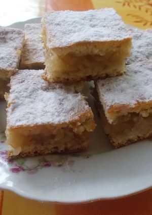 Almáspite recept fotója
