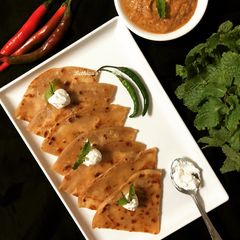 A picture of Stuffed Labneh Paratha.