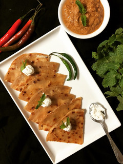 A picture of Stuffed Labneh Paratha.