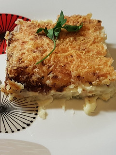 Una foto de Hachis Parmentier de pollo confitado