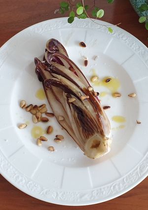 A picture of Roasted Radicchio Trevisano (red endive) #veganuary.