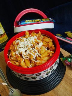 પાસ્તા (Pasta Recipe In Gujarati) રેસીપી મુખ્ય ફોટો