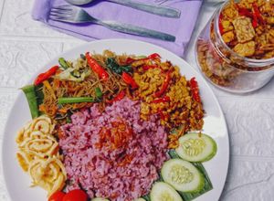Foto resep Nasi Uduk Ubi Ungu