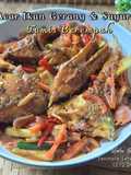 Acar Timun Berempah dengan Ikan Gerang Goreng (Masak Cuka)