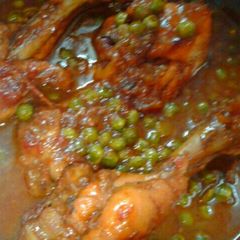 A picture of Chicken Matar Masala.