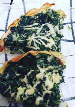 Una foto de Tarta de espinaca con base de papa