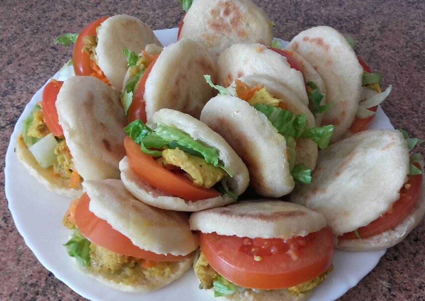 Rellenos para pan de pita o panecillos