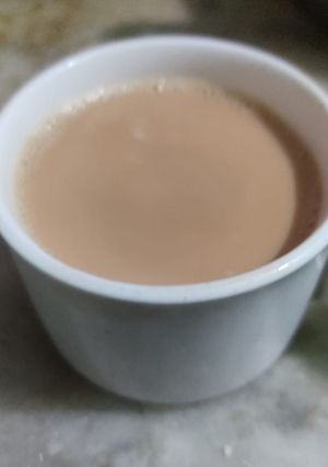 अदरक वाली चाय(adrak wali chai recipe in hindi) रेसिपी मुख्य फोटो