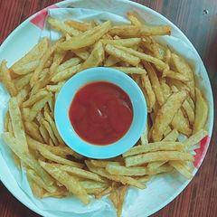 A picture of French fries.
