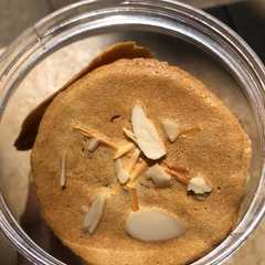 รูปของ Almond Tuile