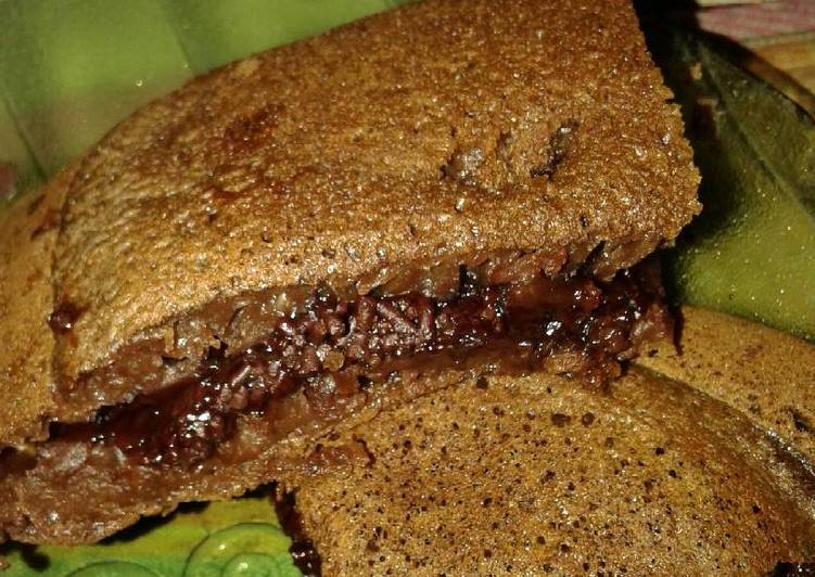 Martabak coklat tanpa telur