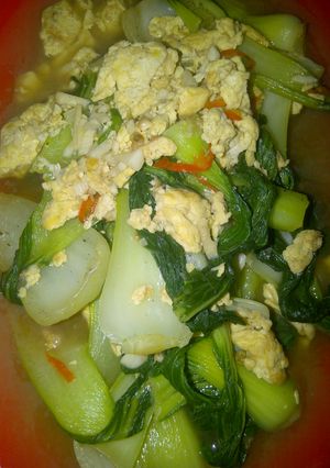 Foto resep Tumis Pakcoy Pake Telur