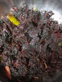লাল শাক ভাজা (Lal shak bhaja recipe in bengali) রেসিপির প্রধান ছবি