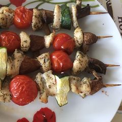 A picture of Chicken veggie skewer.