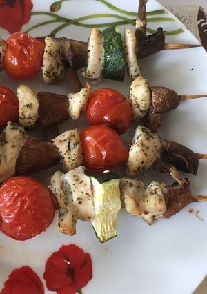 A picture of Chicken veggie skewer.