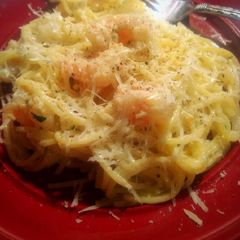 A picture of Creamy Lemon Shrimp Pasta.