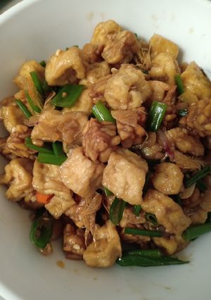 Foto resep Tumis tahu tempe udang bunga bawang