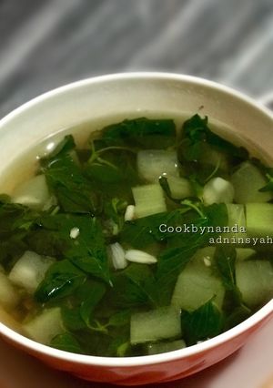Foto resep Kuah Bayam Labu Bening #BikinRamadhanBerkesan
