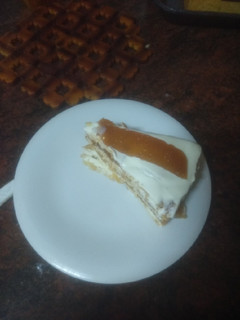 Una foto de Tarta fría de galletas, membrillo y queso