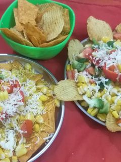 ચીઝ કોર્ન નાચોસ ભેળ (Cheese Corn Nachos Bhel Recipe In Gujarati) રેસીપી મુખ્ય ફોટો
