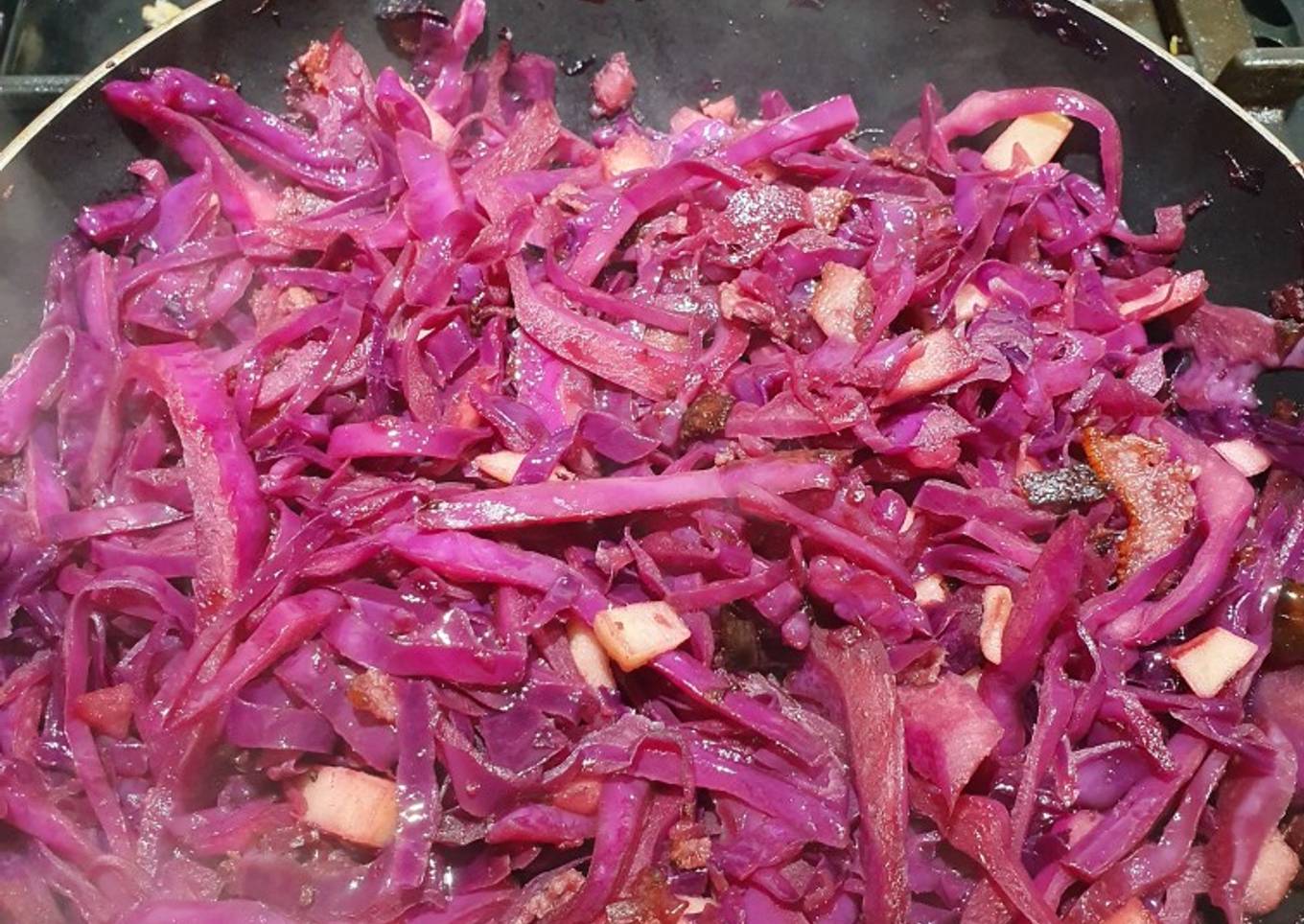 Rotkohl (sweet & sour)
