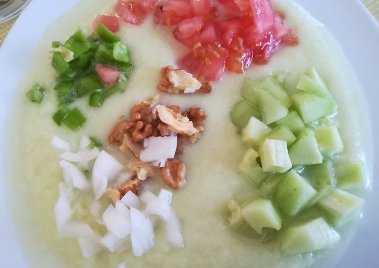 Crema de calabacín fría vegana