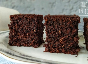 Una foto de Torta de chocolate 🍫, integral con avena