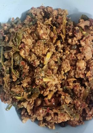 รูปของ ผัดเผ็ดเนื้อสับ