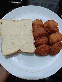 A picture of Akara.