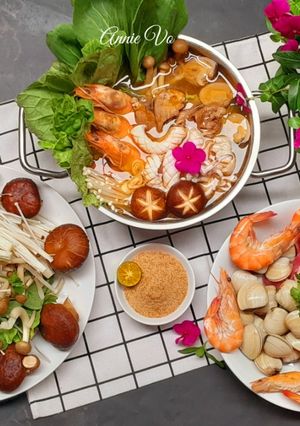 Hình của món Lẩu Thái hải sản.