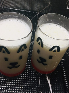 Una foto de Batido de Quinua, leche y miel!