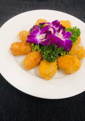 Hình của món Càng cua bách hoa.