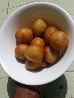A picture of Milk Puff Puff.