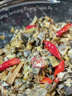 Foto resep Oseng Jantung Pisang Iwak Pe