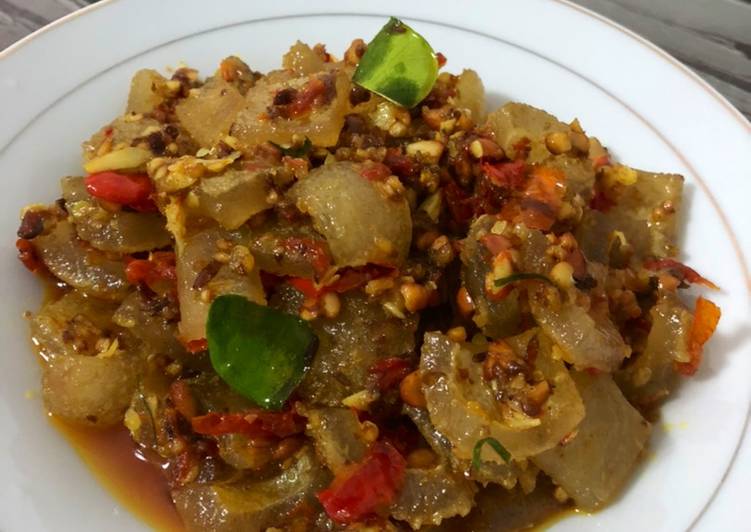 Kikil bumbu kacang