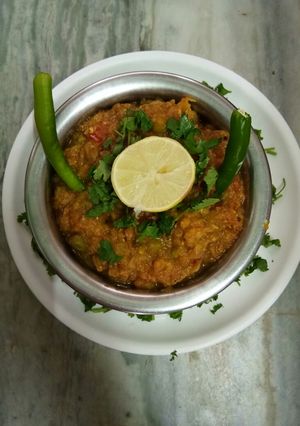 A picture of Bhaji.