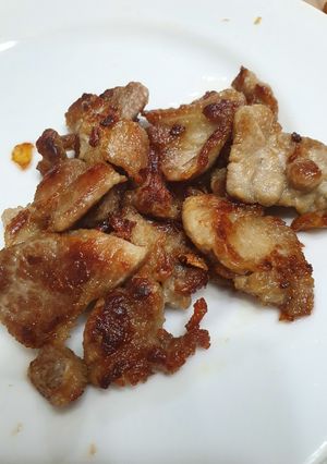 A picture of Thai Fried Pork Chop.